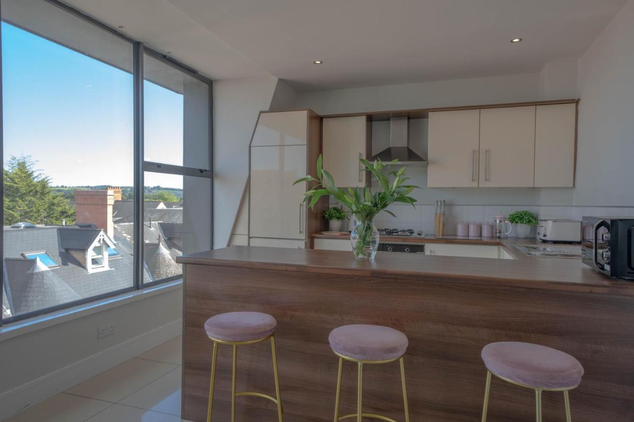 Rooftop Apartment At Queens Beautiful Views Belfast Exterior foto